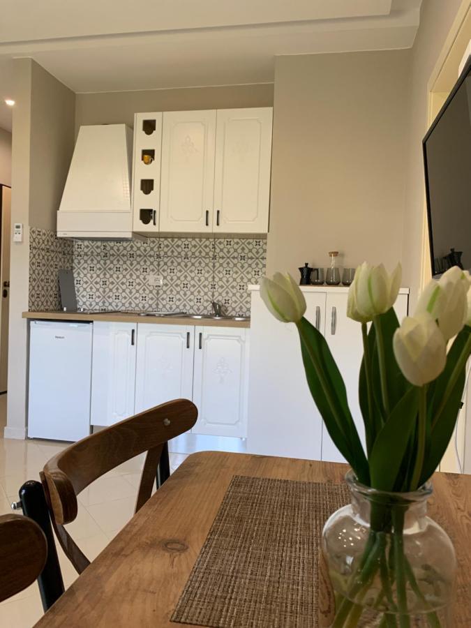 Vlorë Girasole Apartments מראה חיצוני תמונה