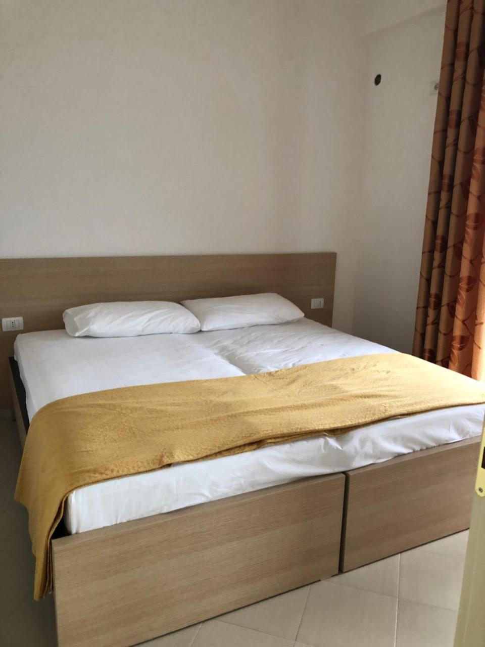 Vlorë Girasole Apartments מראה חיצוני תמונה